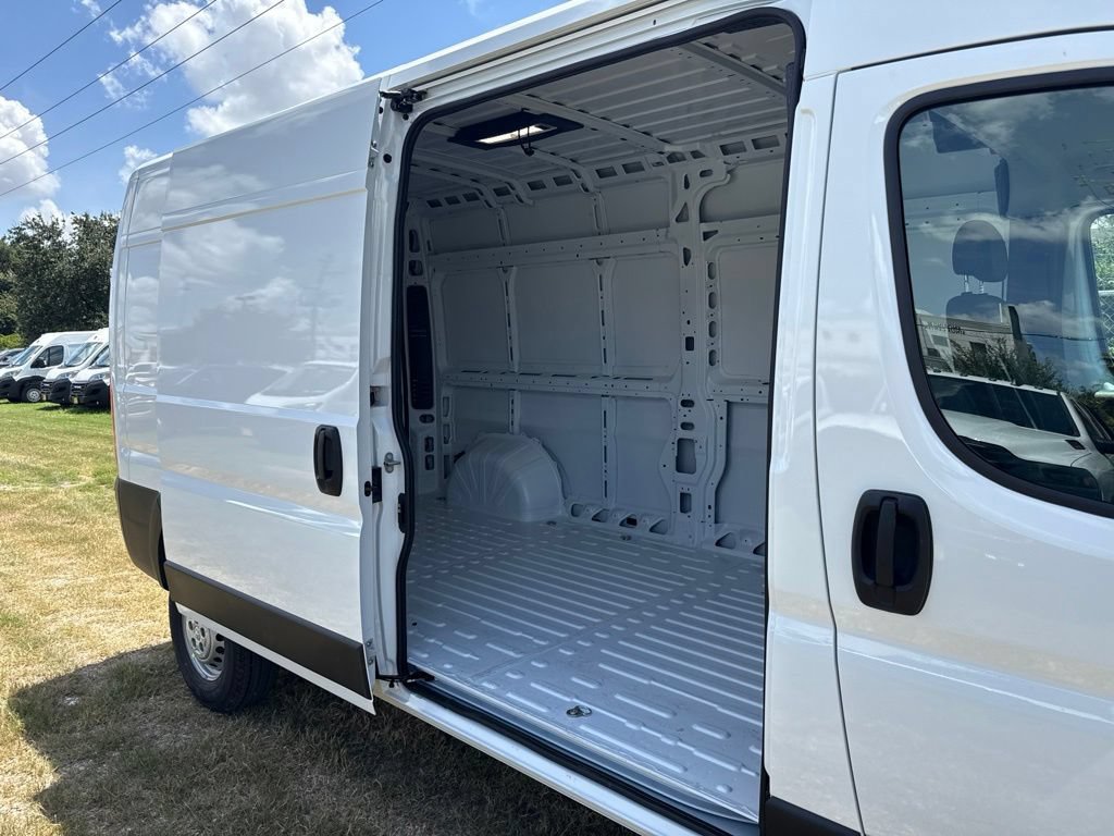 New 2027 RAM ProMaster 2500 w/ Safety Group FWD image 9