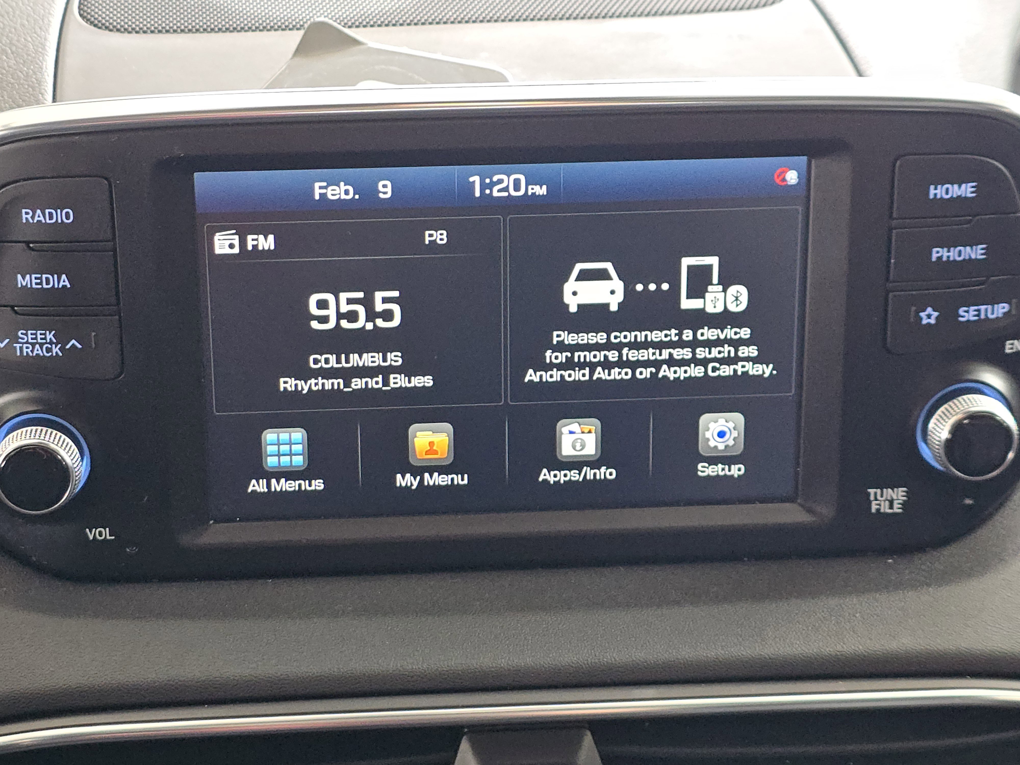 Used 2020 Hyundai Santa Fe SEL w/ Convenience + Premium Package image 18