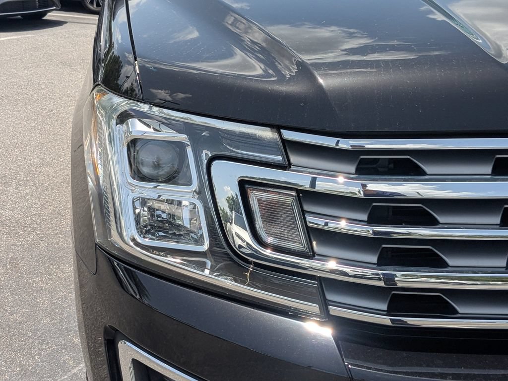 Used 2020 Ford Expedition Limited w/ Equipment Group 301A RWD image 35