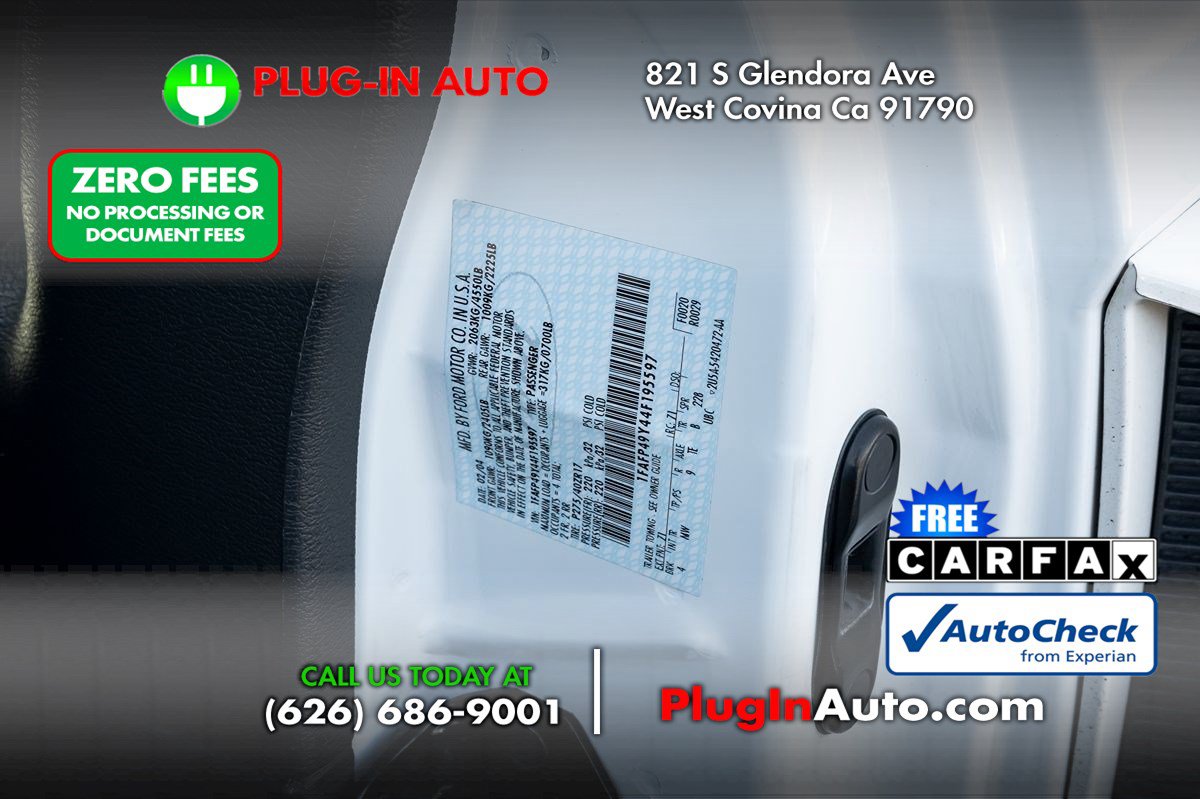 Used 2004 Ford Mustang Cobra RWD image 11