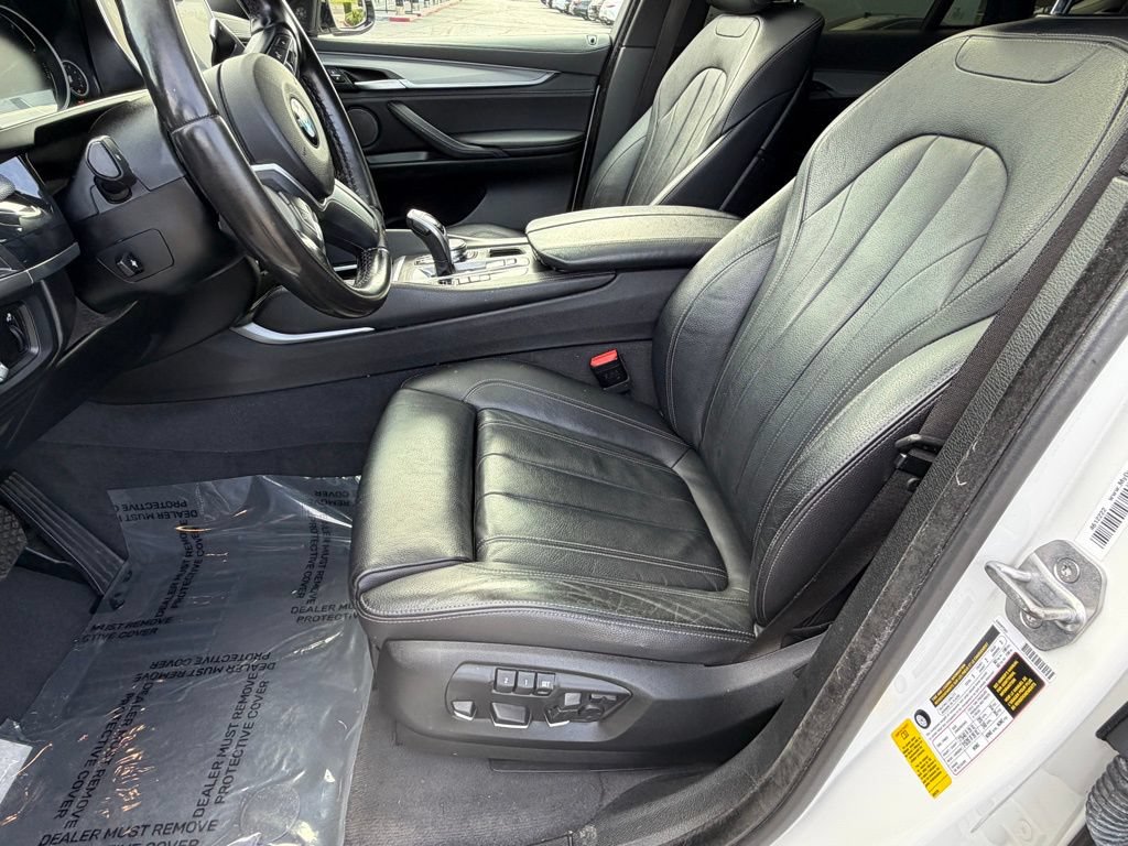 Used 2018 BMW X6 sDrive35i w/ M Sport Package RWD image 19