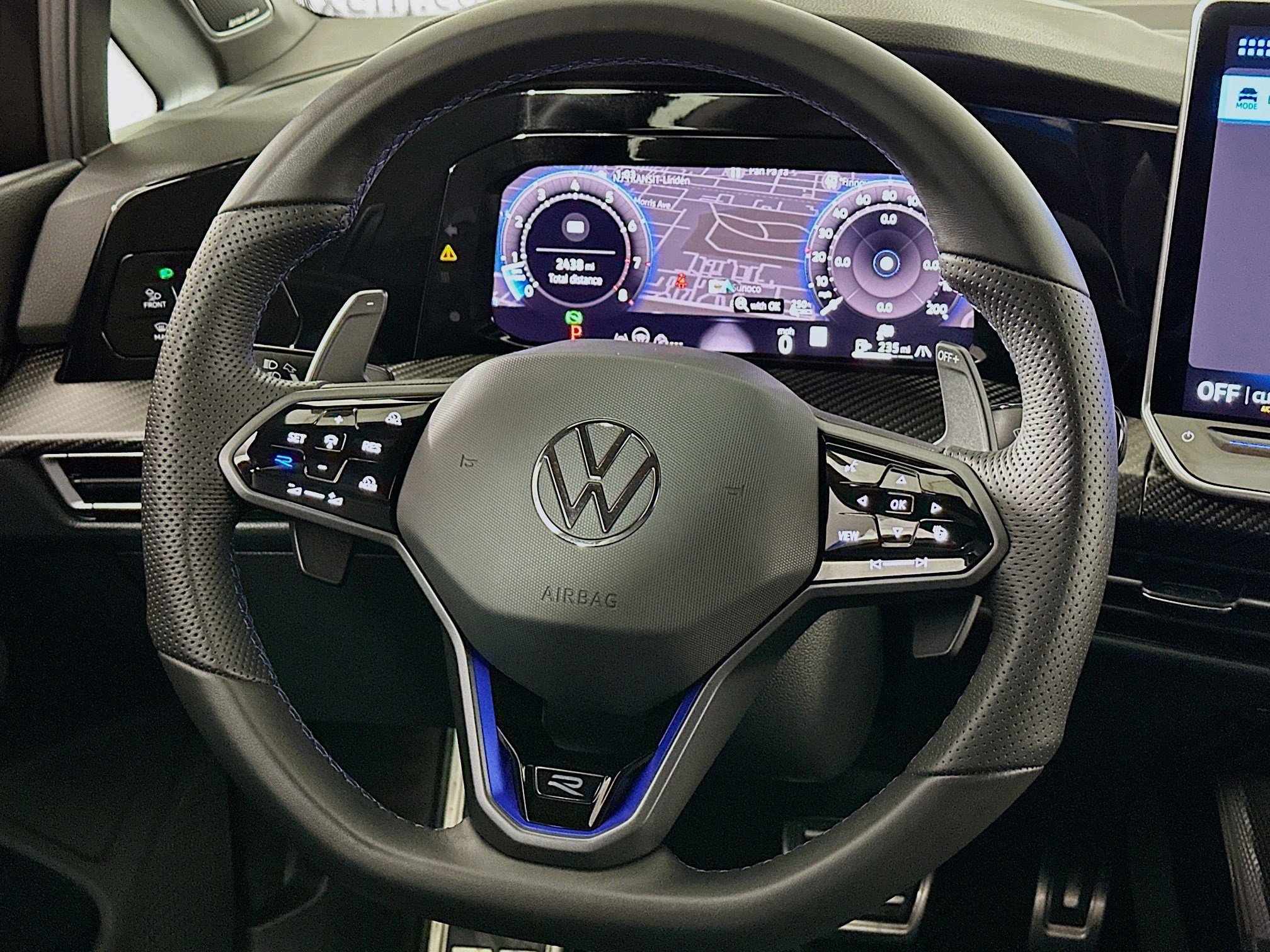 Used 2025 Volkswagen Golf R Black Edition w/ Euro Stye Package image 8