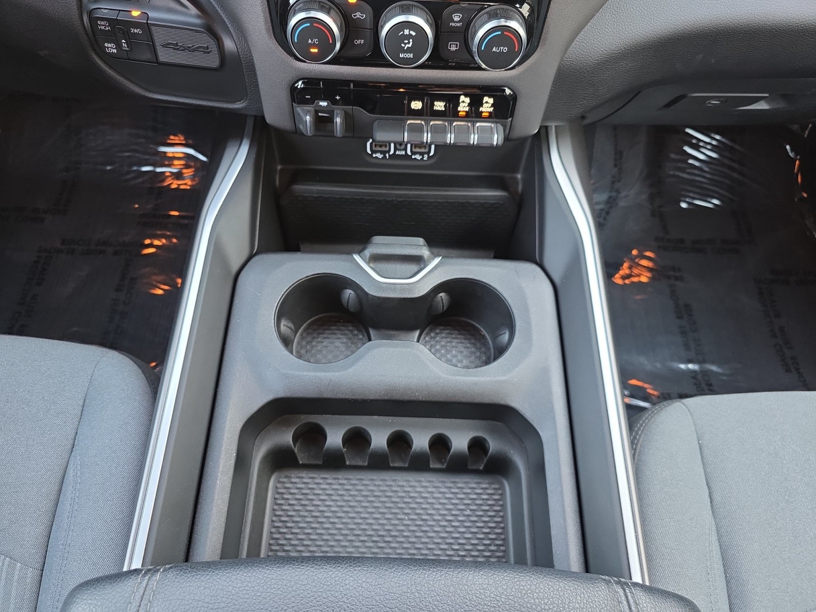Used 2021 RAM 3500 Big Horn w/ Level 1 Equipment Group AWD/4WD image 14