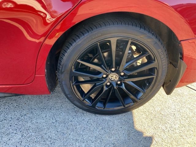 Used 2023 Toyota Camry XSE image 15