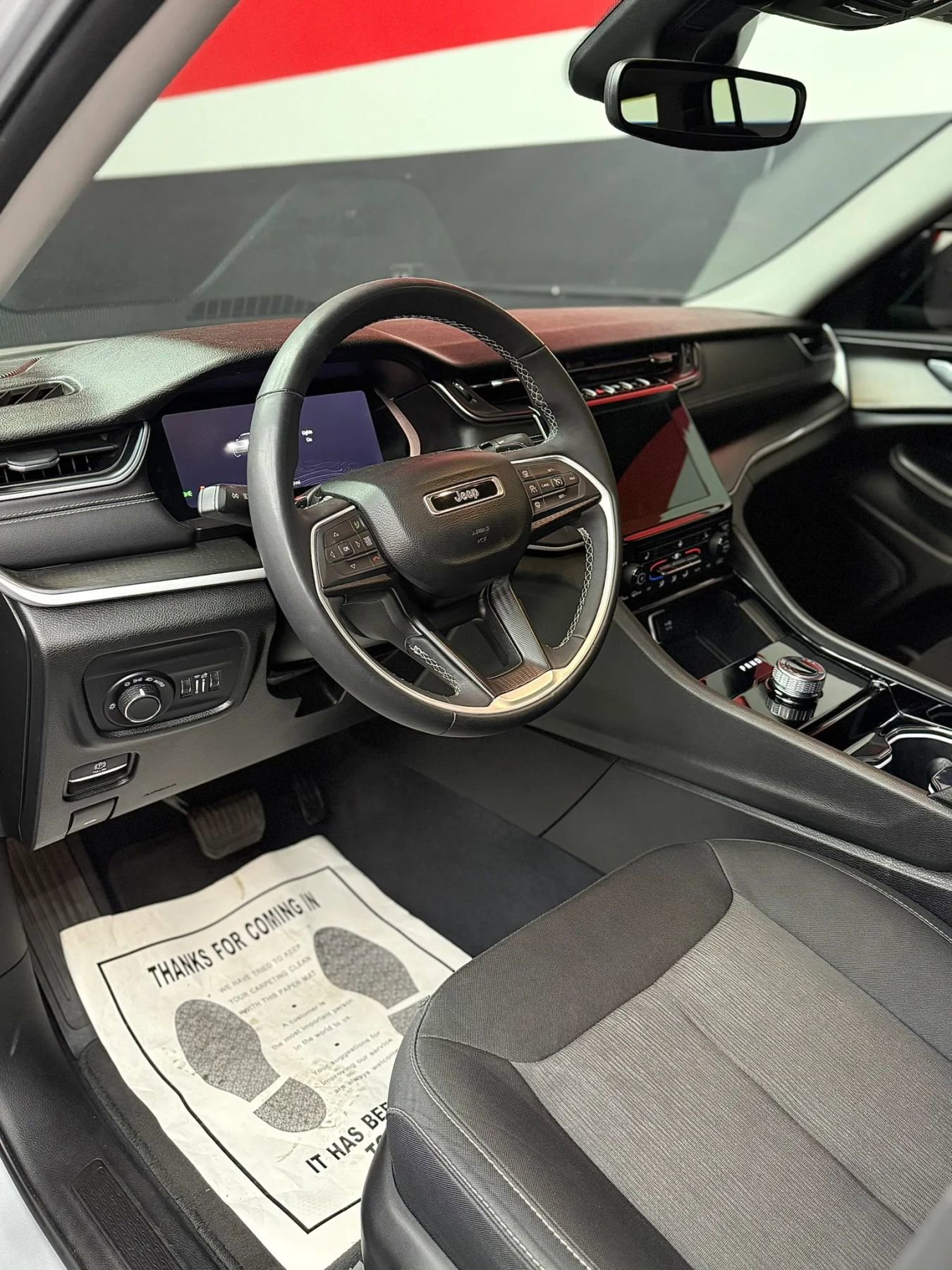 Used 2023 Jeep Grand Cherokee L Laredo w/ Luxury Tech Group I RWD image 11