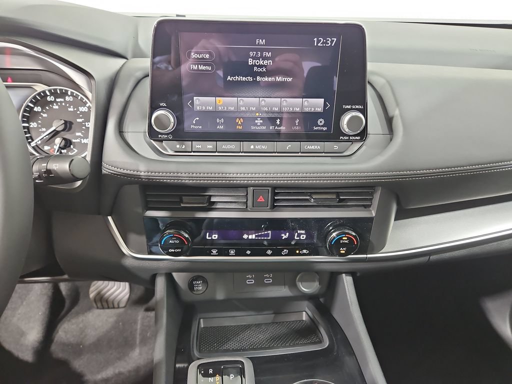 New 2026 Nissan Rogue SV AWD/4WD image 16
