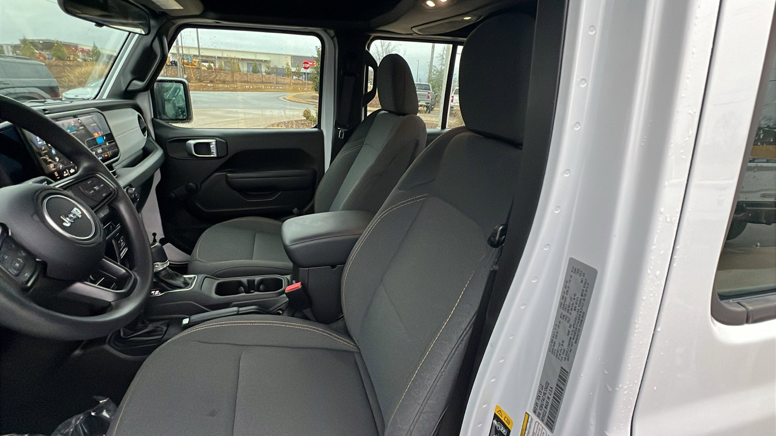 Used 2024 Jeep Gladiator Sport image 17