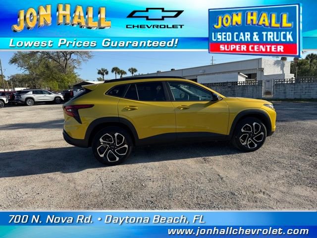 Used 2025 Chevrolet Trax RS w/ Driver Confidence Package image 11