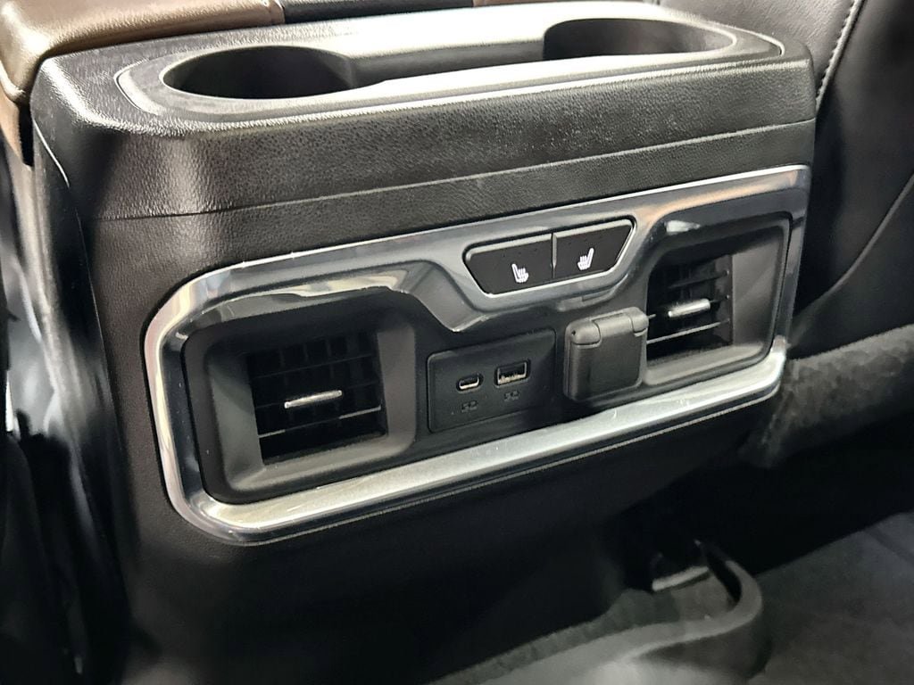Used 2021 Chevrolet Silverado 1500 High Country w/ Technology Package RWD image 29