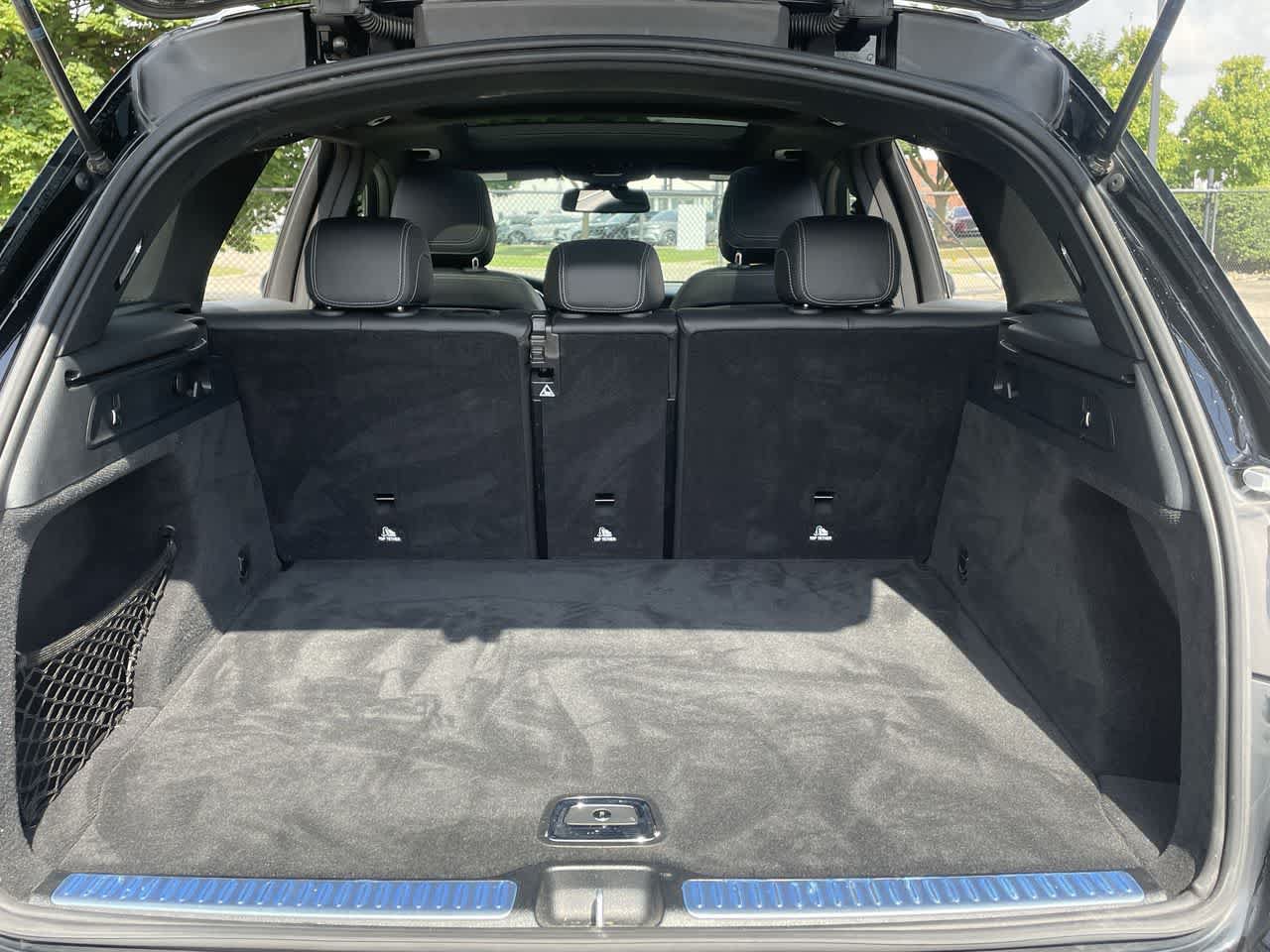 Used 2019 Mercedes-Benz GLC 300 4MATIC image 17
