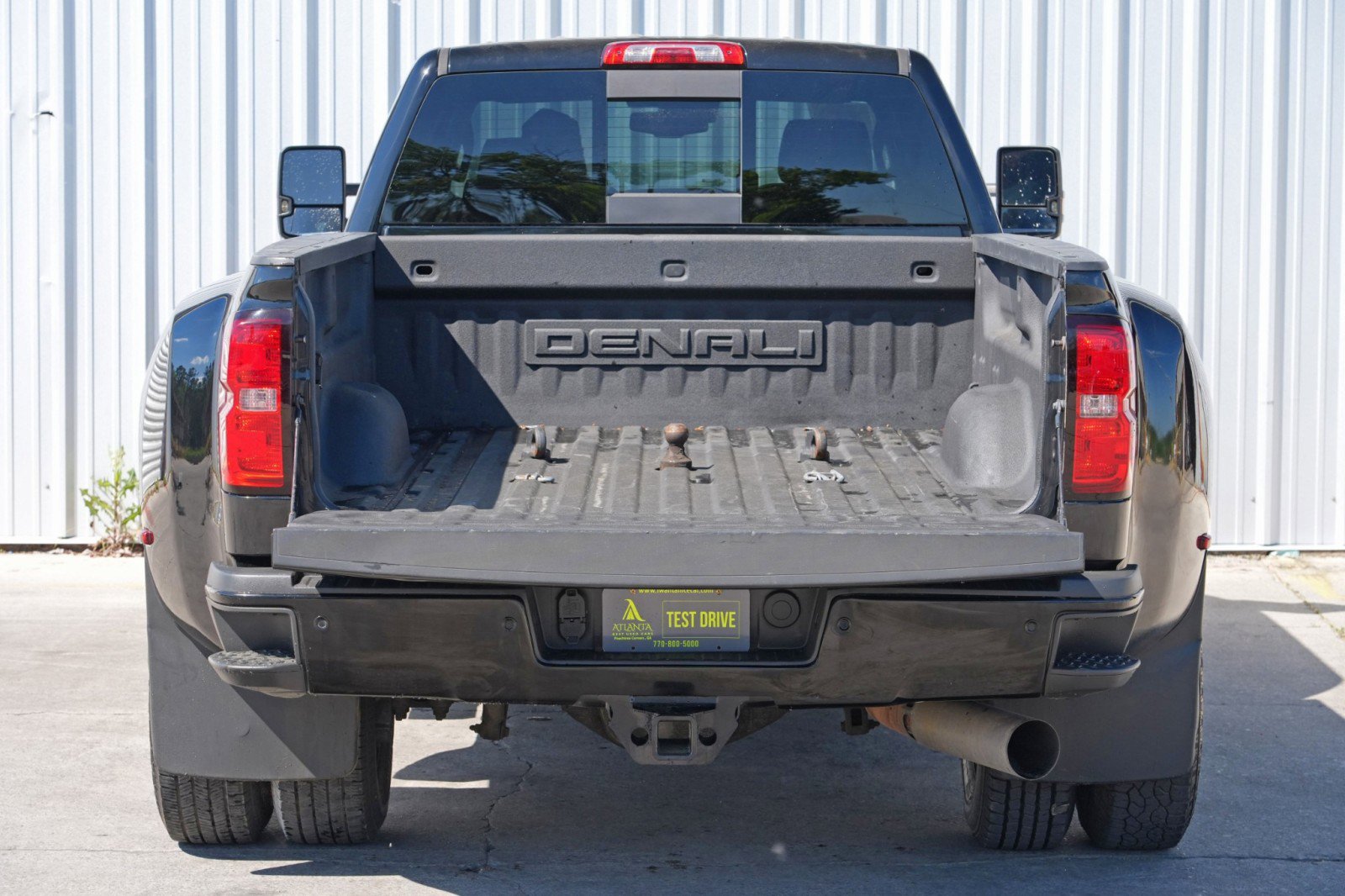 Used 2018 GMC Sierra 3500 Denali AWD/4WD image 9