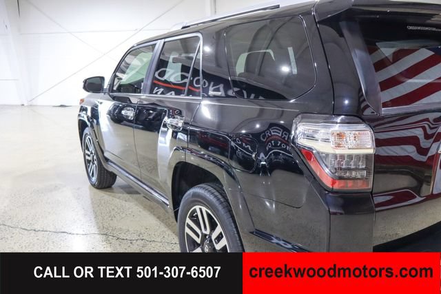 Used 2017 Toyota 4Runner Limited AWD/4WD image 32