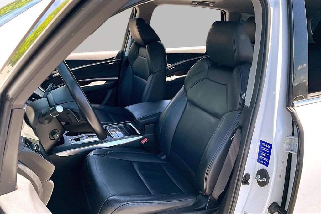Used 2020 Acura MDX SH-AWD image 17
