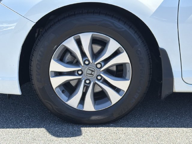 Used 2015 Honda Accord LX image 13