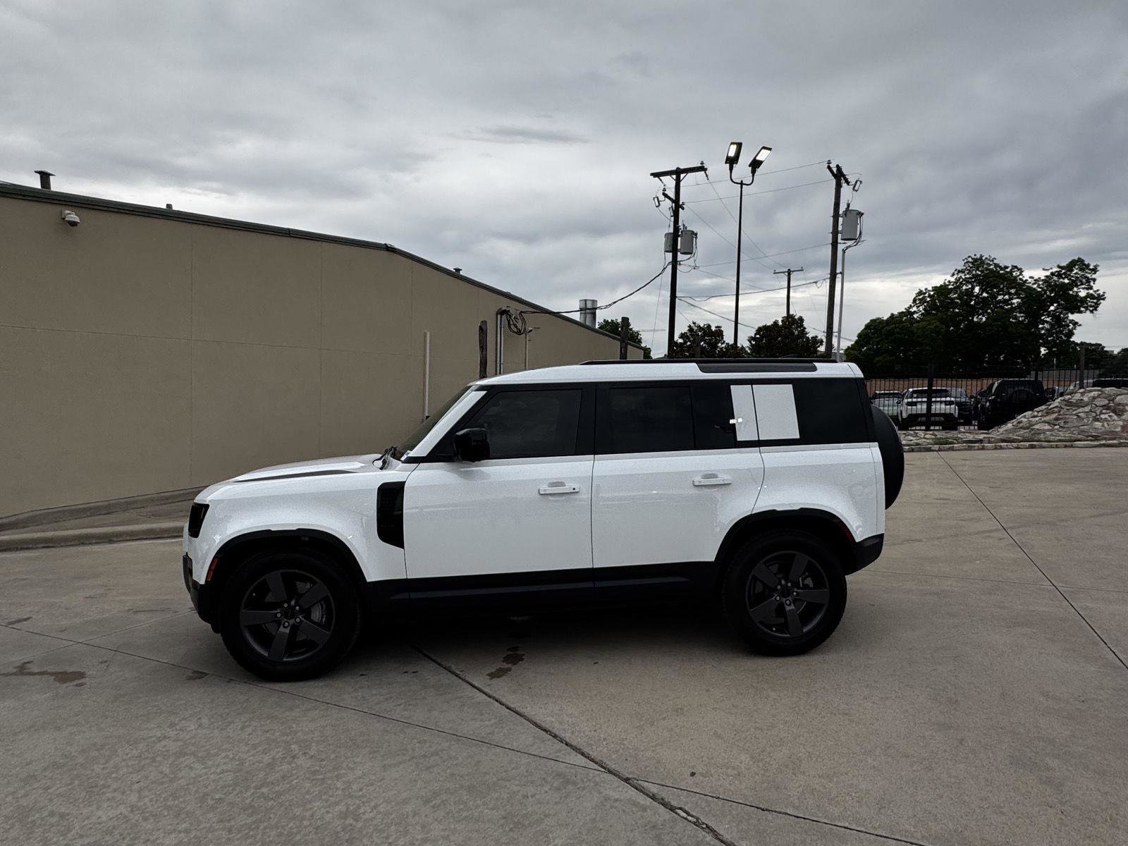 Used 2026 Land Rover Defender 110 S AWD/4WD image 1