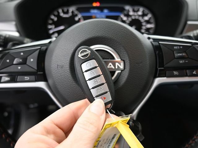 Used 2024 Nissan Altima 2.5 SR image 33