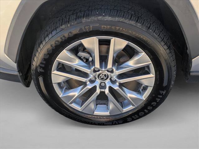 Used 2022 Toyota RAV4 XLE Premium FWD image 21