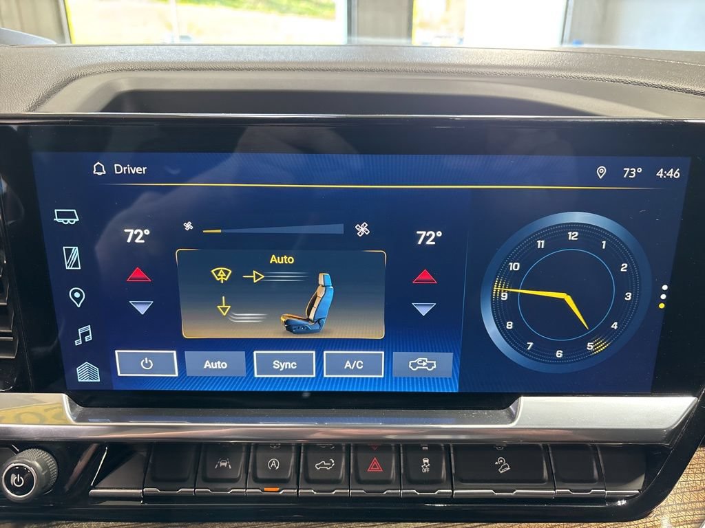 Used 2023 Chevrolet Silverado 1500 RST AWD/4WD image 16
