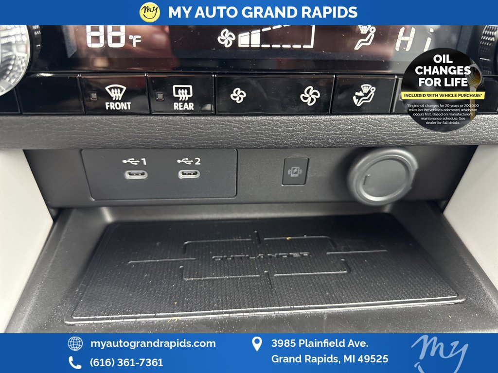 Used 2026 Mitsubishi Outlander SE AWD/4WD image 21