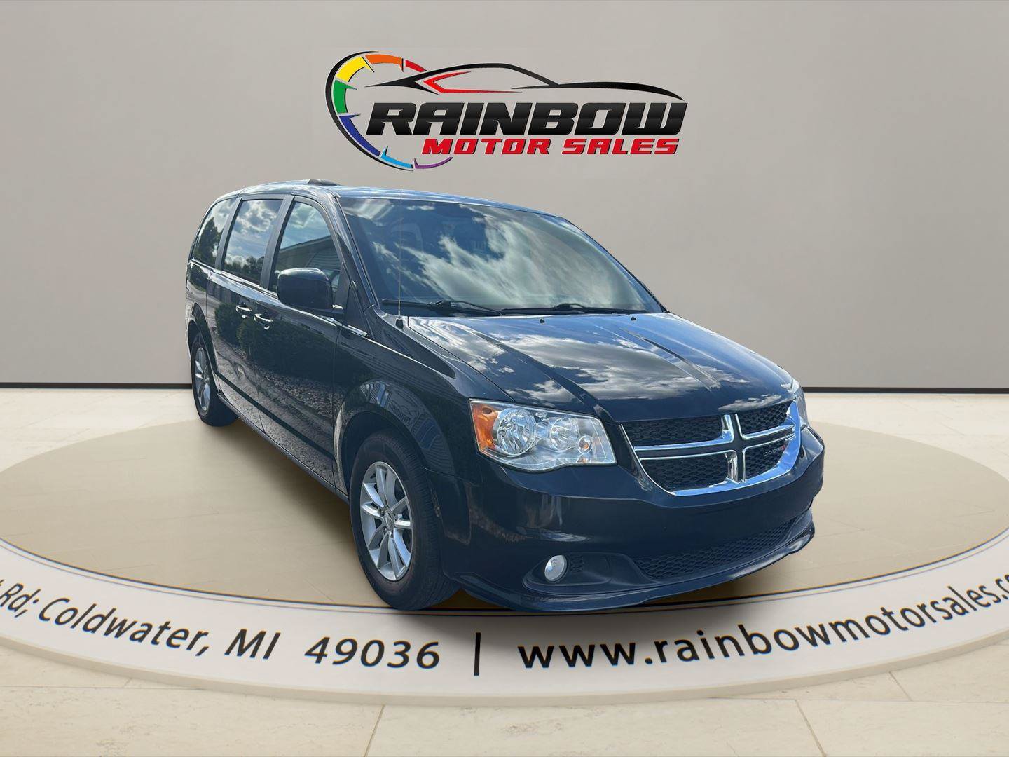 Used 2019 Dodge Grand Caravan SXT FWD image 4
