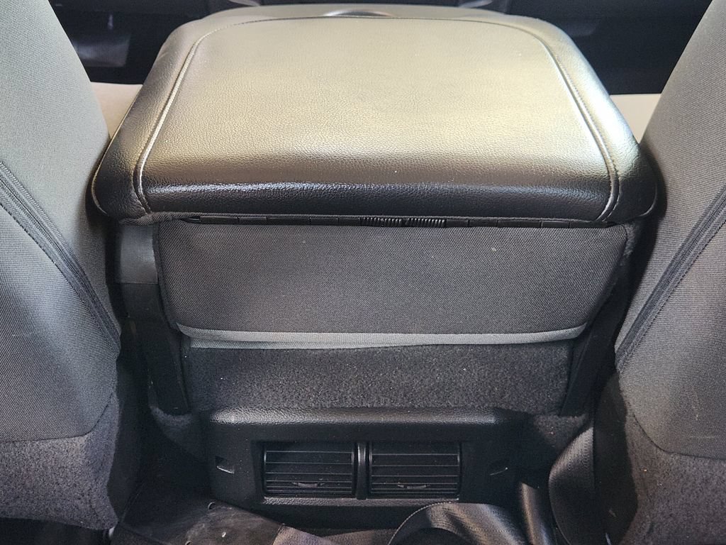 Used 2021 RAM 1500 Classic SLT RWD image 22
