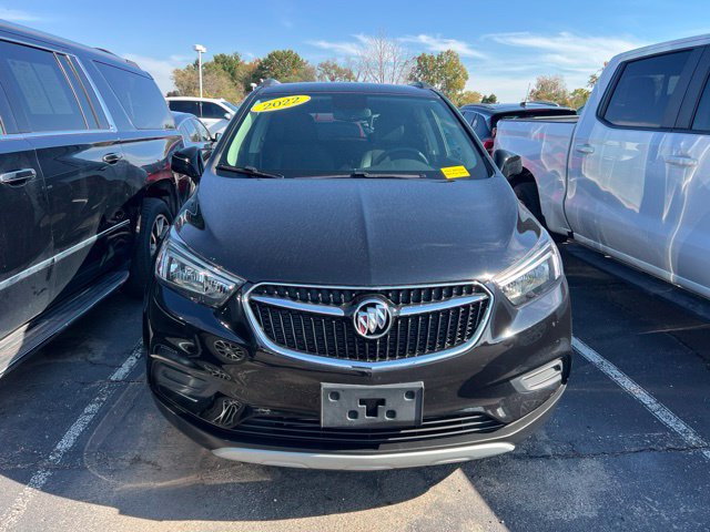 Used 2022 Buick Encore Preferred w/ Safety Package AWD/4WD image 2