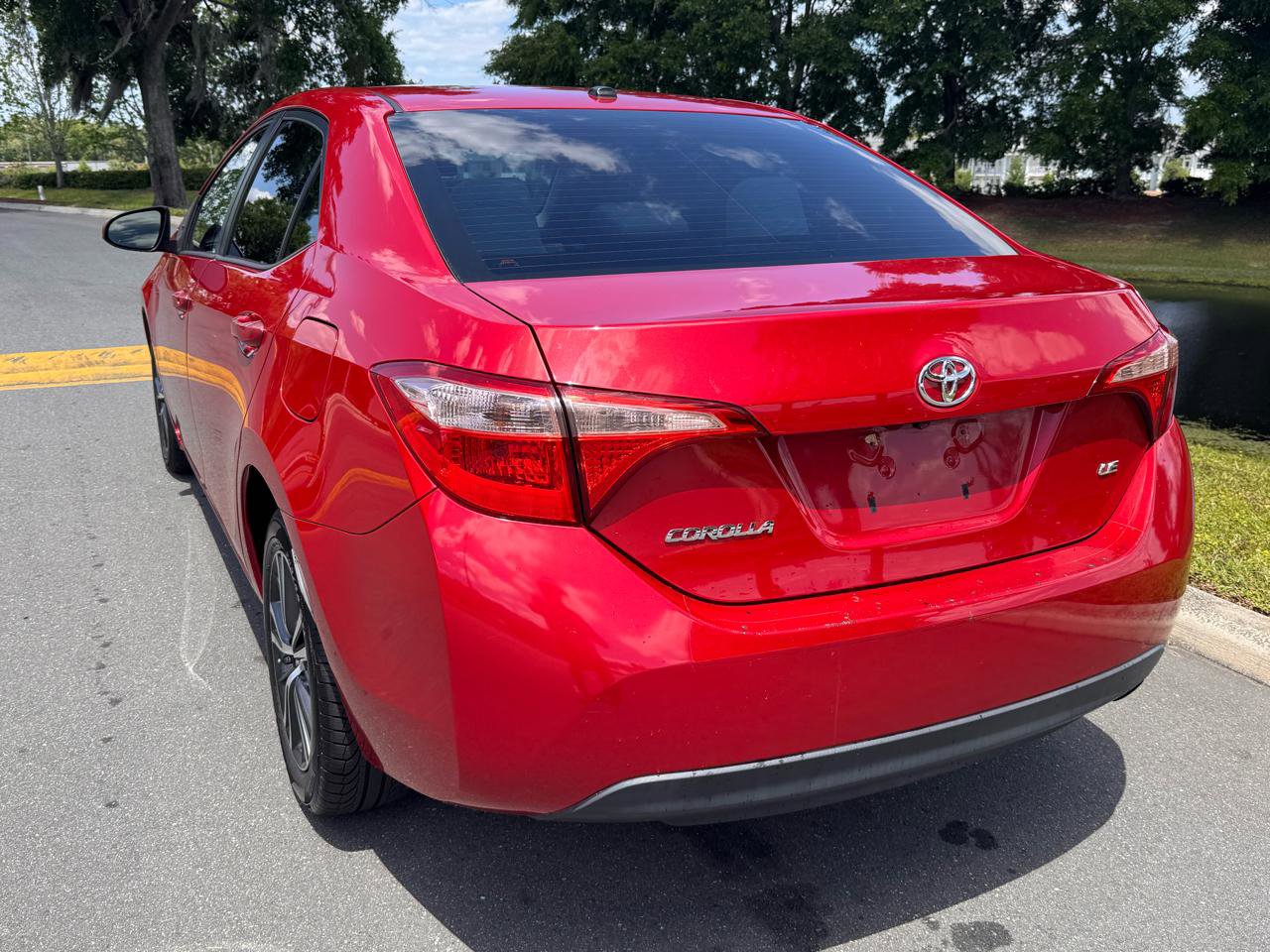 Used 2017 Toyota Corolla LE FWD image 15
