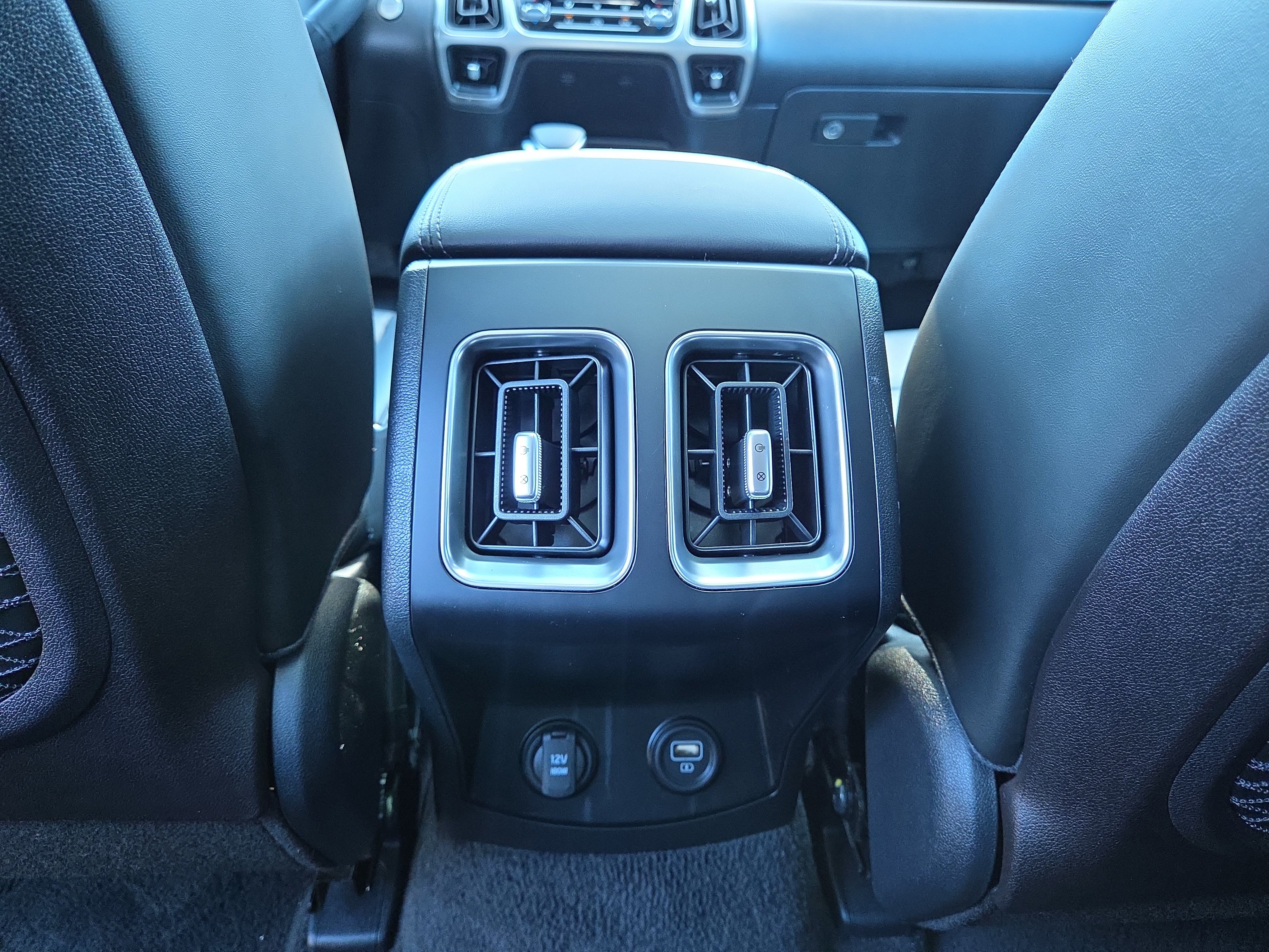 Certified 2021 Kia Sorento EX w/ EX AWD X-Line Package image 31