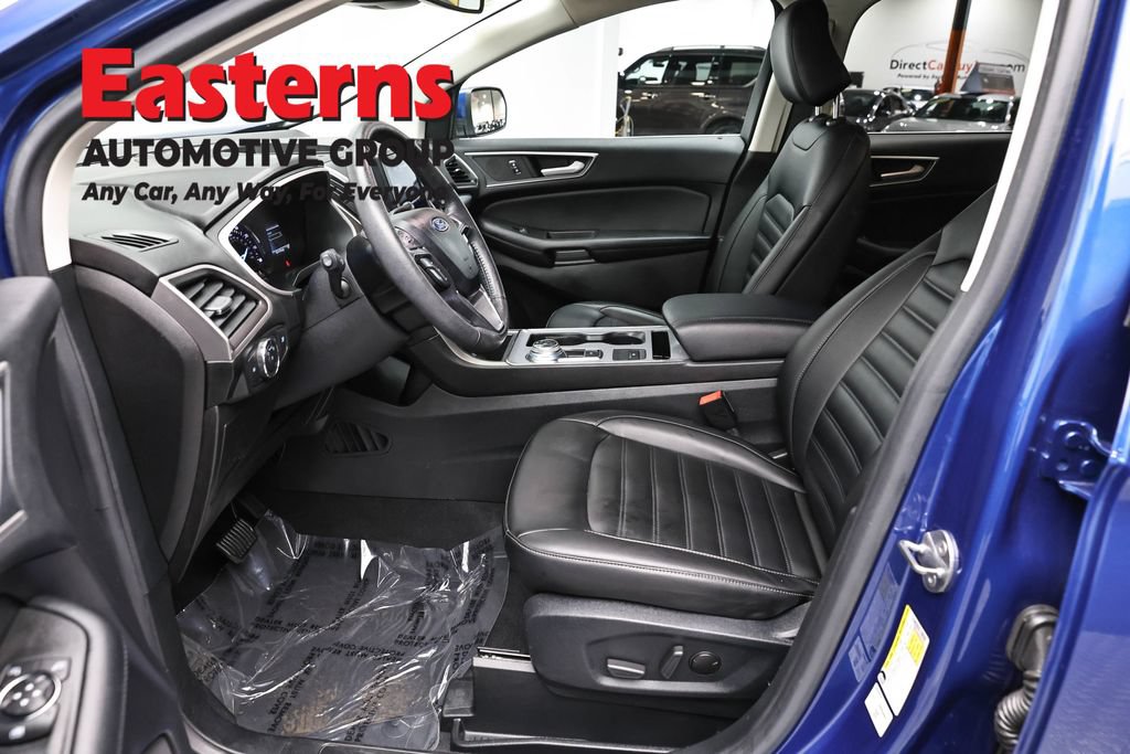 Used 2021 Ford Edge SEL AWD/4WD image 13
