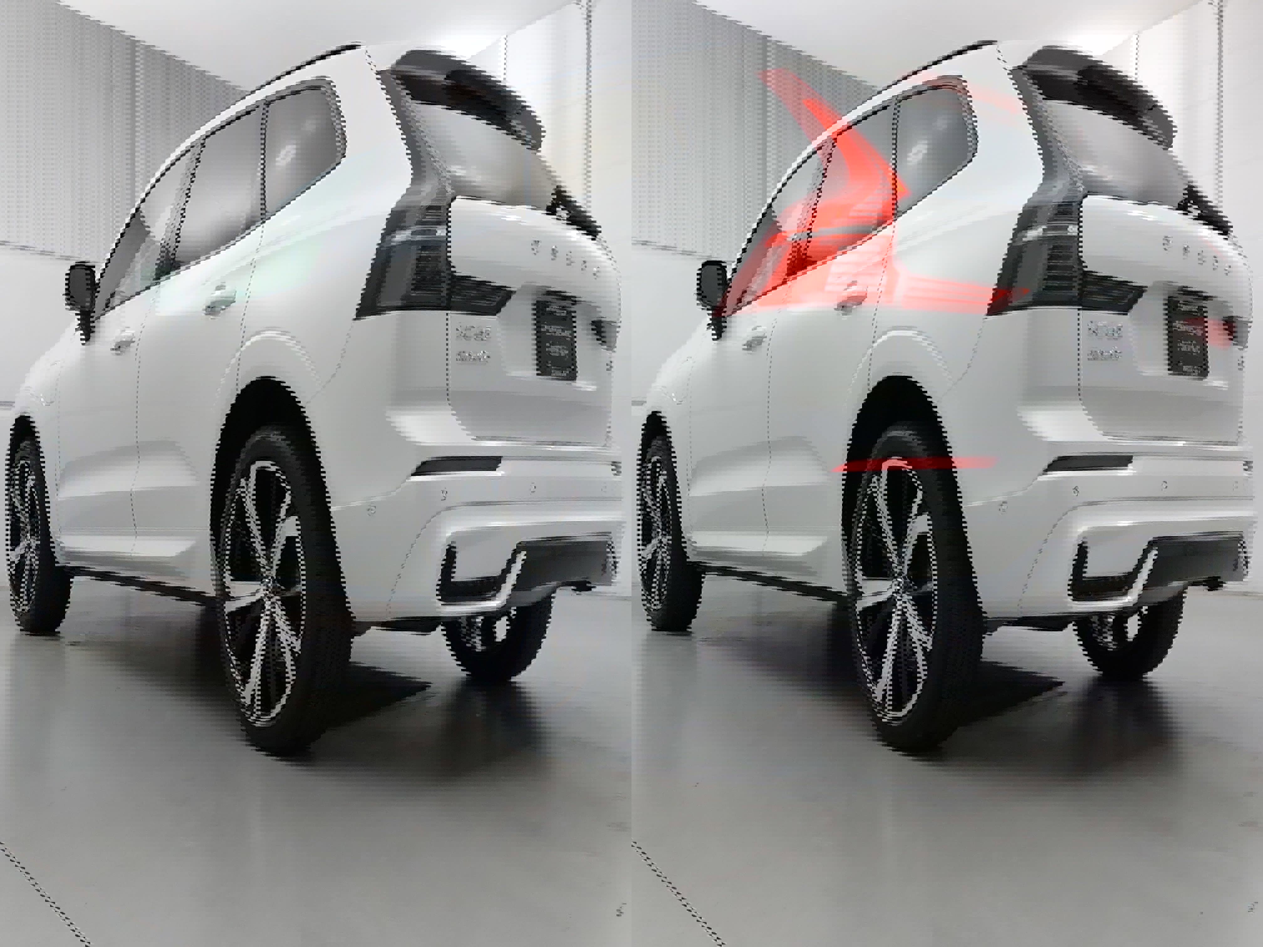 Used 2025 Volvo XC60 T8 Ultra w/ Protection Package Premier image 3