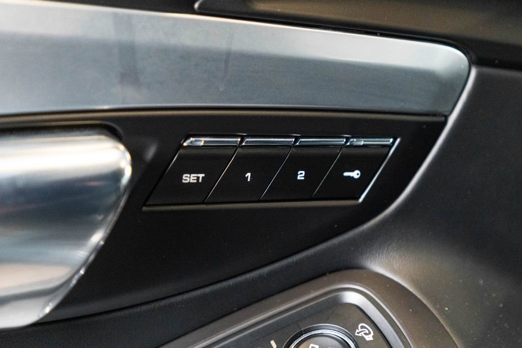 Certified 2018 Porsche 911 Turbo AWD/4WD image 20