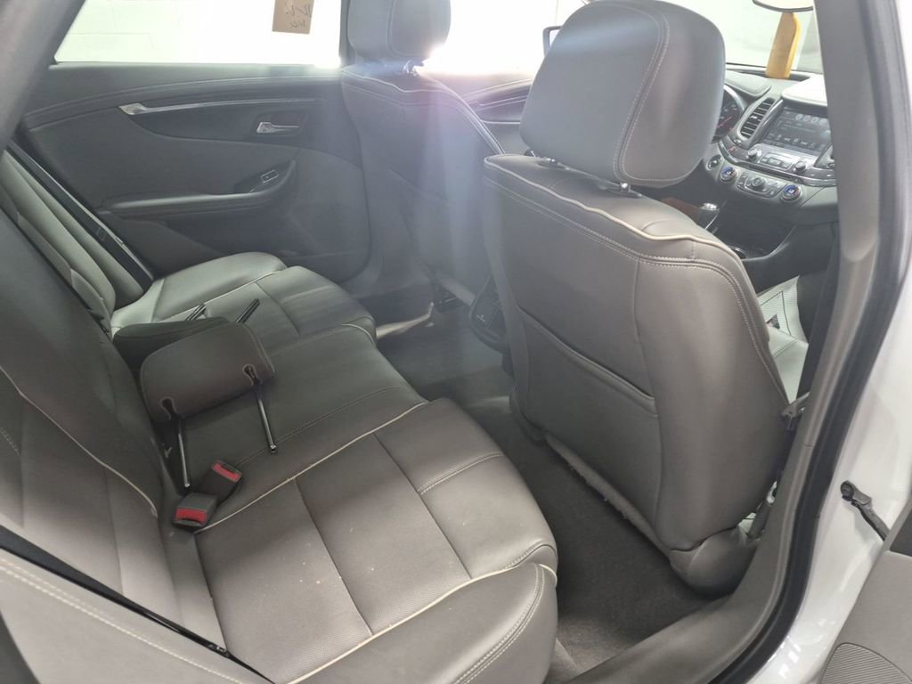Used 2016 Chevrolet Impala LTZ w/ Enhanced Convenience Package image 15