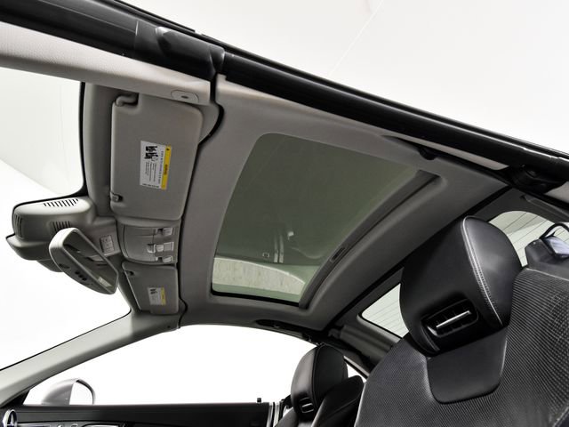 Used 2019 Mercedes-Benz SL 550 image 38