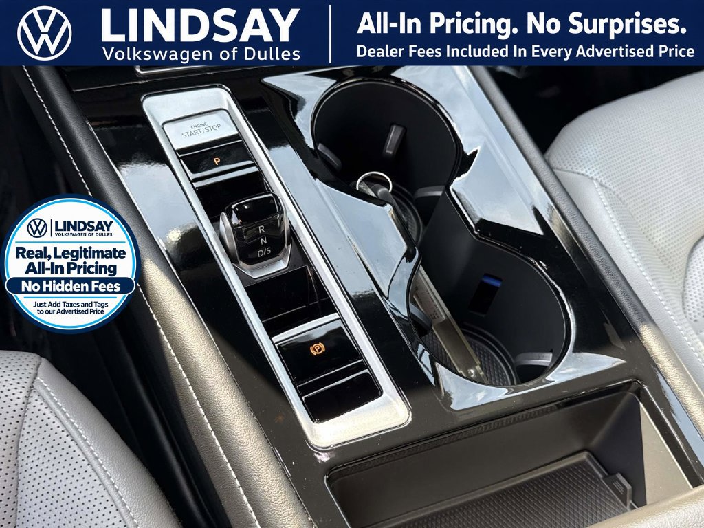 Used 2024 Volkswagen Atlas Cross Sport SEL R-Line AWD/4WD image 20