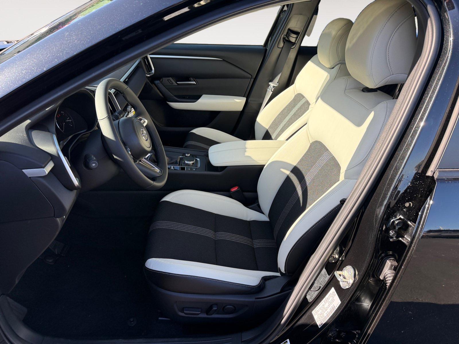 New 2026 MAZDA CX-50 AWD 2.5 S w/ Weather Package image 10