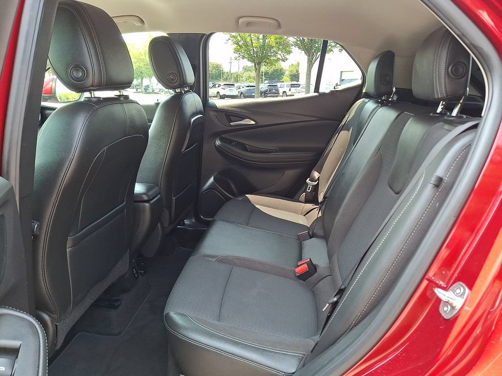 Used 2020 Buick Encore GX Preferred w/ Cold Weather Comfort Package FWD image 13