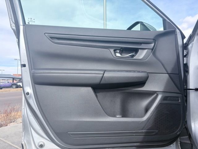 Used 2025 Honda CR-V LX image 17