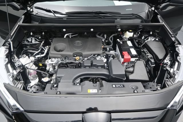 Used 2025 Toyota RAV4 LE AWD/4WD image 17