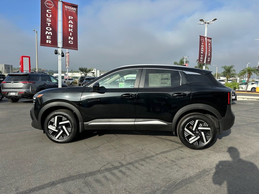 New 2026 Nissan Kicks SV w/ SV Premium Package FWD image 3