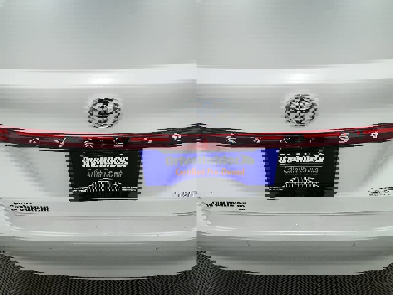 Used 2022 Toyota Avalon Limited w/ Advanced Safety Package image 11