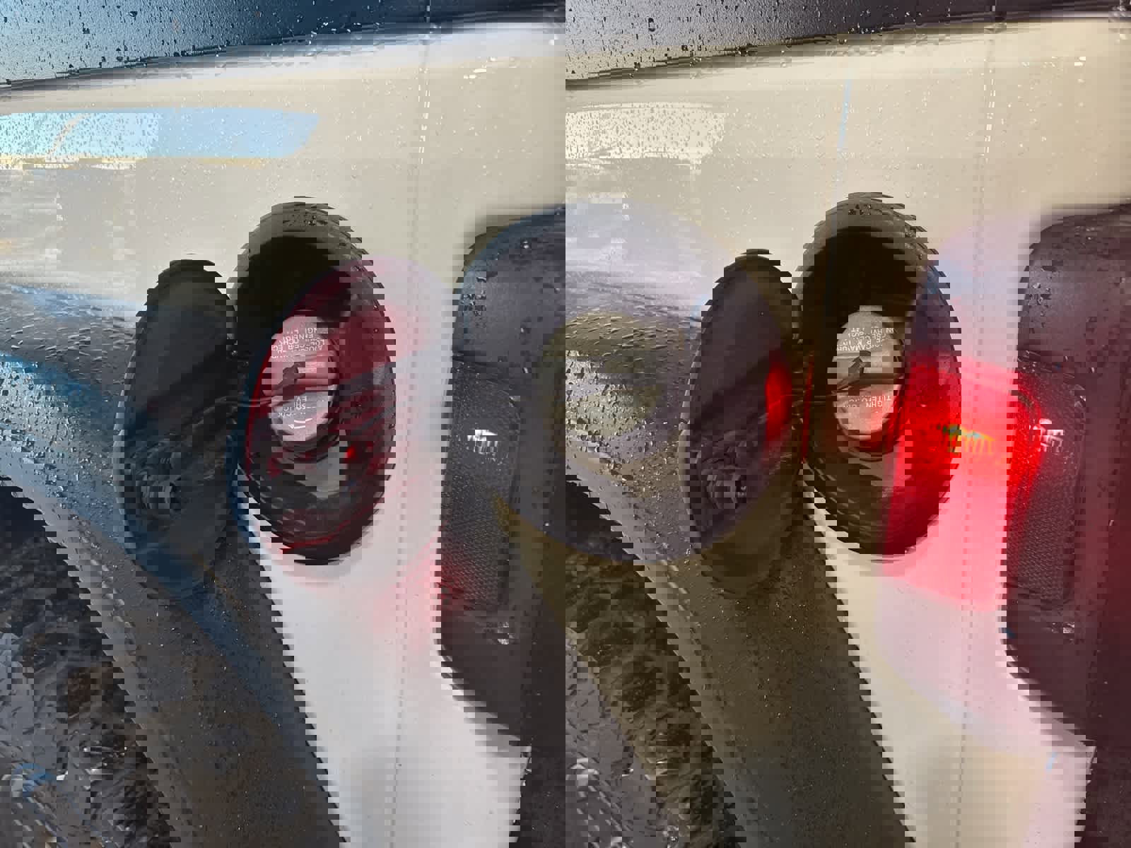 Used 2024 Jeep Wrangler Willys image 12