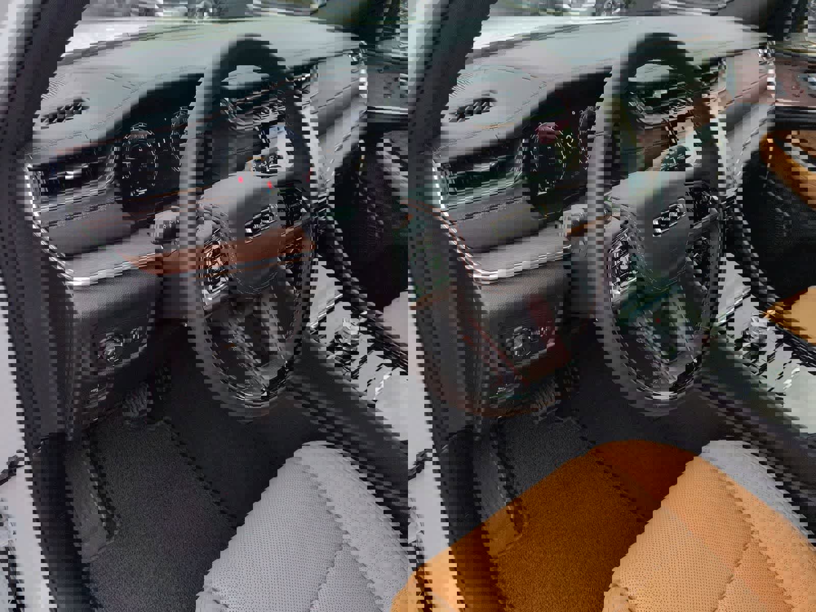 New 2025 Jeep Grand Cherokee Summit w/ Obsidian Package image 10