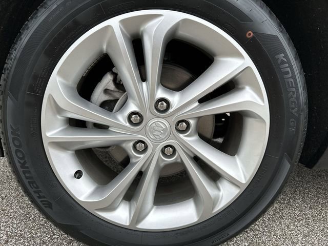 Certified 2023 Buick Encore GX Preferred w/ Cold Weather Comfort Package FWD image 21