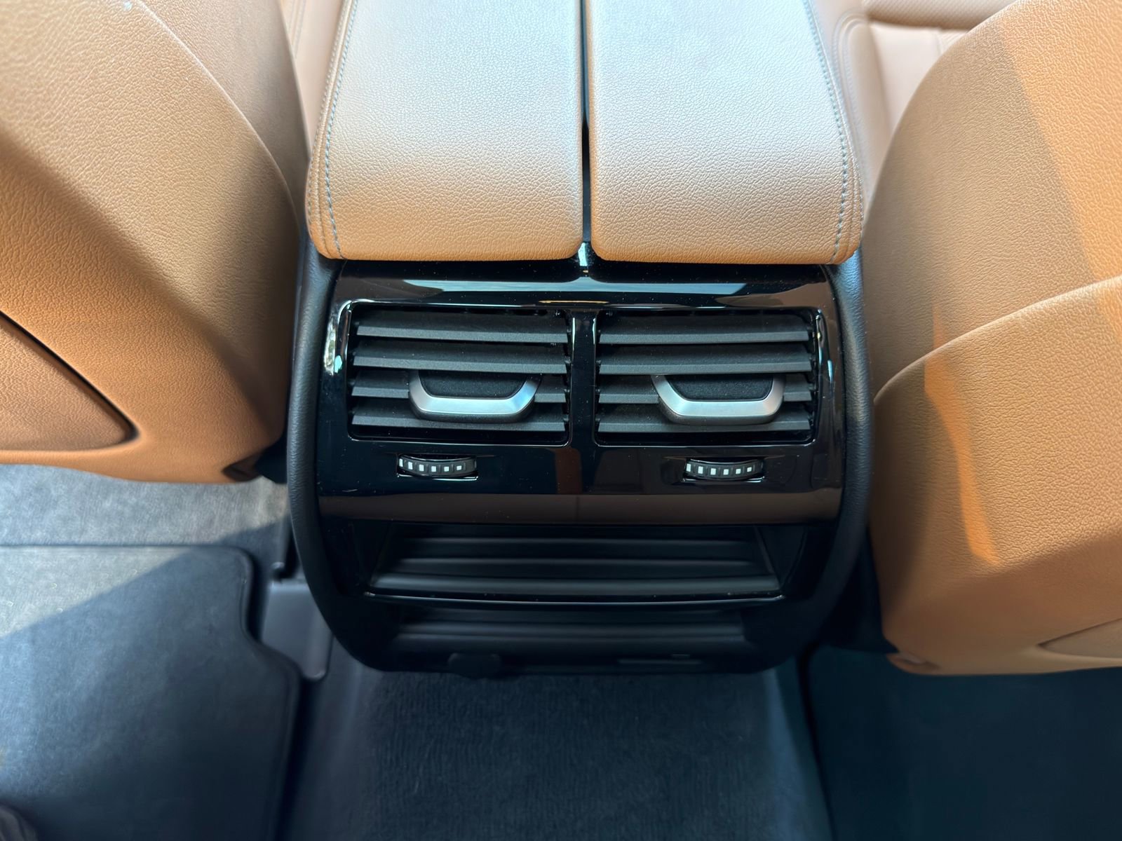 Certified 2023 BMW 540i w/ Premium Package image 16