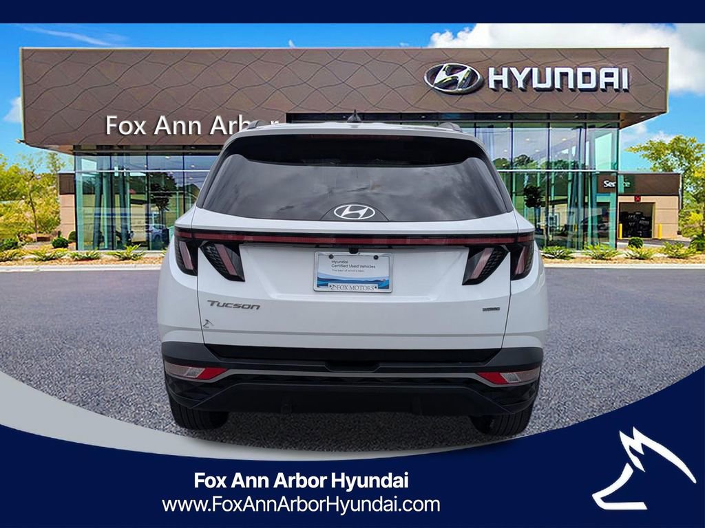 Certified 2023 Hyundai Tucson SEL w/ Winter Package AWD/4WD image 4