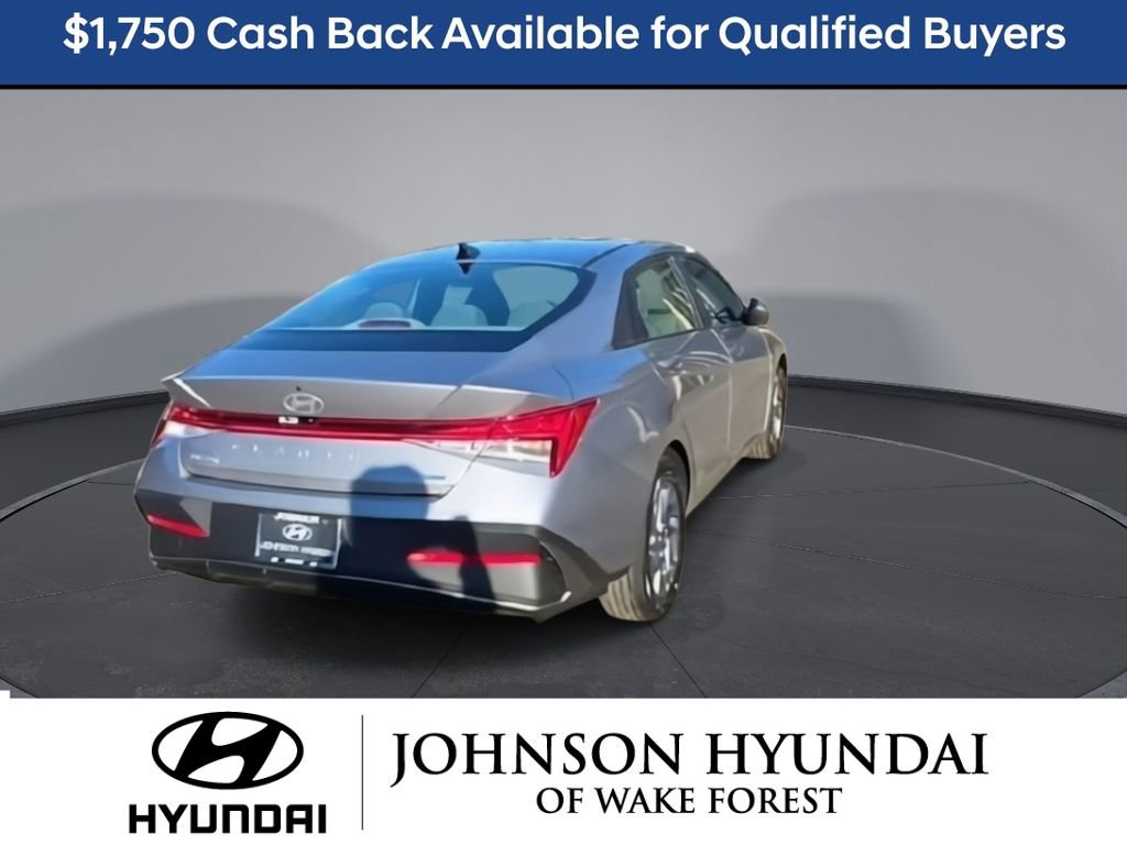 New 2026 Hyundai Elantra Blue image 9