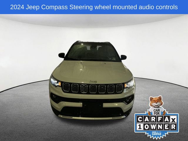 Used 2024 Jeep Compass Limited image 12