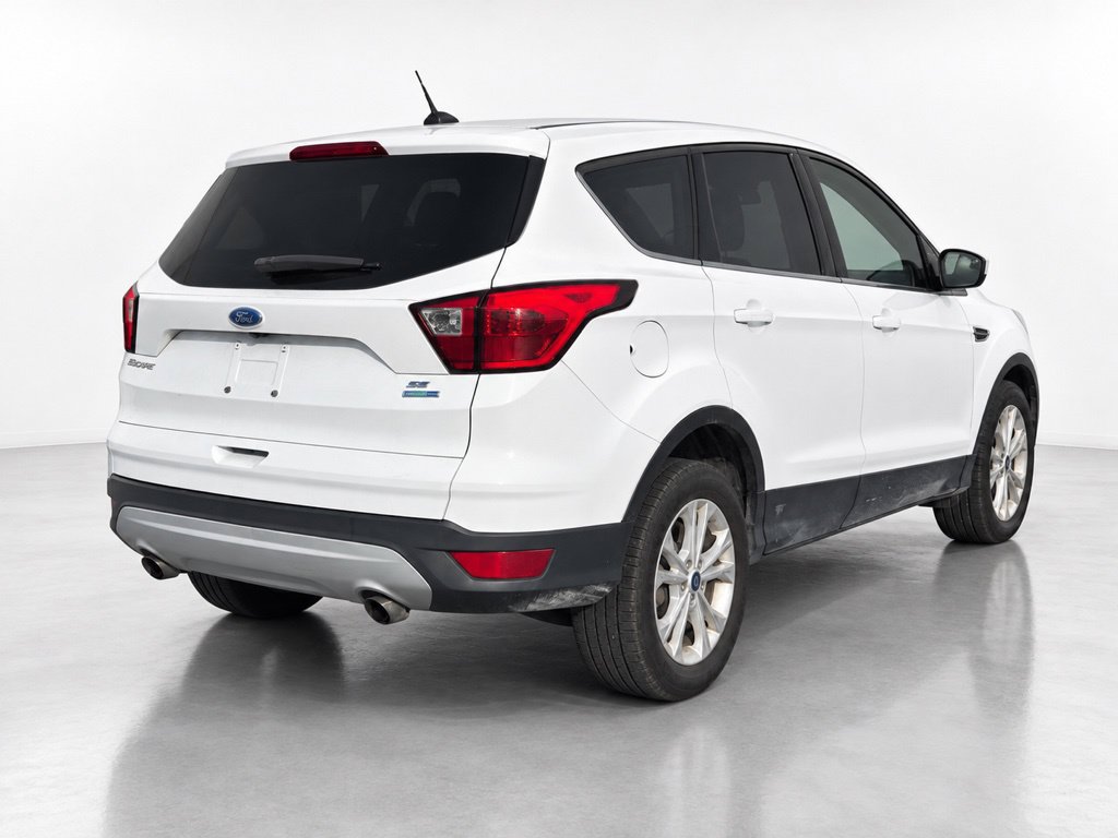 Used 2019 Ford Escape SE AWD/4WD image 4