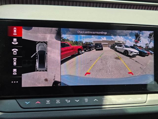Used 2025 Dodge Charger Daytona Scat Pack w/ Track Pack AWD/4WD image 16