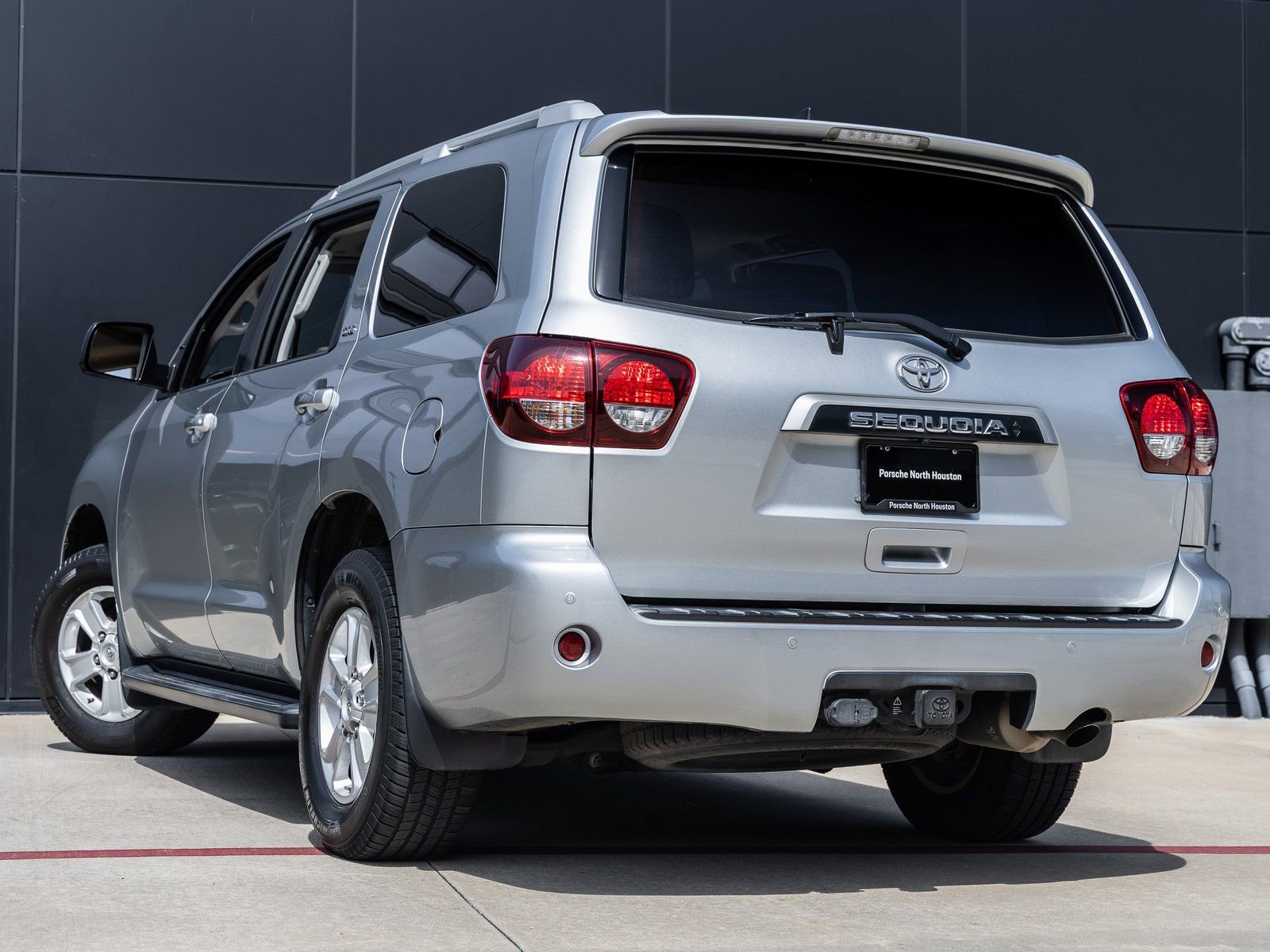 Used 2020 Toyota Sequoia SR5 image 6
